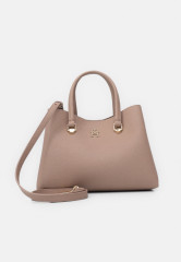 Tommy Hilfiger Handbag oat milk сумочка овсяное молоко