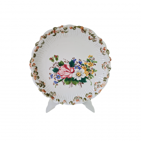 Тарелка винтажная, белая керамика с разноцветным цветочным декором и фактурным краем, 30,5 x 4,5 см, Италия, 1960-70гг.