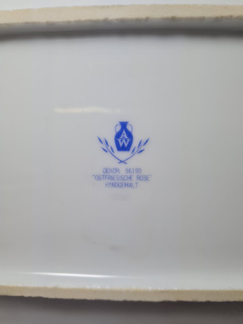 AW Ostfriesische Rose Прямоугольное сервировочное блюдо "Цветы", ручная роспись, 28,5 x 16 x 2,5см, Германия, 1960-70гг.