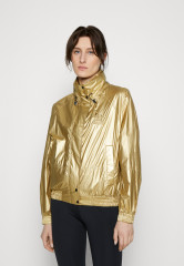 Tommy Hilfiger RELAXED SAILING JACKET Training jacket gold-coloured RELAXED SAILING JACKET Тренировочная куртка золотого цвета