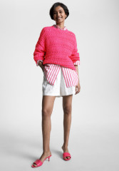 Tommy Hilfiger CREW NECK Jumper bright cerise pink КРУГЛЫЙ ВЫРЕЗ джемперы ярко-вишнево-розовый