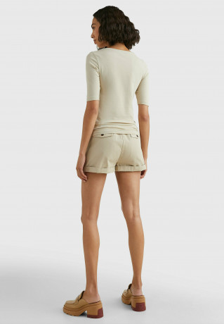 Tommy Hilfiger MODERN CO EA V-NK  SLV Basic T-shirt light sandalwood MODERN CO EA V-NK SLV Базовая футболка светлое сандаловое дерево