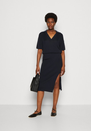 Tommy Hilfiger OPEN POLO BLOUSSON MIDI DRESS Jumper dress desert sky ПЛАТЬЕ МИДИ OPEN POLO BLOUSSON Платье-джемпер небо пустыни