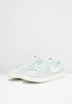 Nike Sportswear BLAZER LOW SD Sneaker low igloo/sail BLAZER LOW SD Низкие кроссовки женские иглу/парус