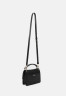 Tommy Hilfiger PUSH  Handbag black ПУШ сумочка черный