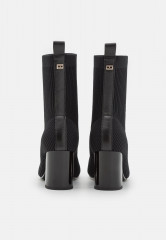 Tommy Hilfiger FEMININE ESSENTIAL KNIT Classic ankle boots black FEMININE ESSENTIAL KNIT Классические ботильоны черный