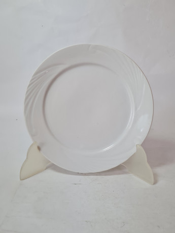 Тарелки винтажные Cluj-Napoca, белый фарфор, 2 шт., 19 см, Румыния, 1960-70гг.