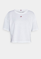 Tommy Hilfiger ESSENTIALS RELAXED CROPPED TEE Sports T-shirt optic white УКОРОЧЕННАЯ ФУТБОЛКА ESSENTIALS RELAXED Спортивная футболка оптический белый