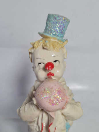Статуэтка винтажная Gasparr "Клоун с воздушным шариком", фарфор, 13.5 см, Германия, 1970-80гг.