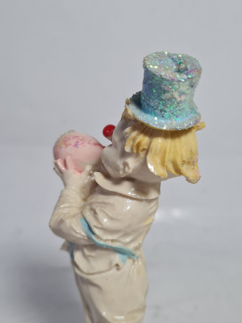 Статуэтка винтажная Gasparr "Клоун с воздушным шариком", фарфор, 13.5 см, Германия, 1970-80гг.