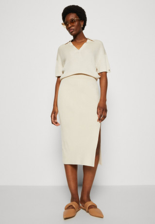 Tommy Hilfiger OPEN POLO BLOUSSON MIDI DRESS Jumper dress classic beige ПЛАТЬЕ МИДИ OPEN POLO BLOUSSON Платье-джемпер классический бежевый