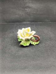 Подсвечник винтажный Im Stil Capodimonte &quot;Желтая роза&quot;, с ручкой, фарфор, 8 х 5 см, Италия, 1960-70гг.