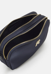 Tommy Hilfiger POPPY CROSSOVER Across body bag space blue POPPY CROSSOVER Сумка через плечо космический синий