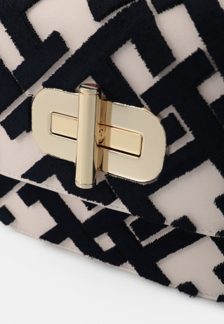 Tommy Hilfiger Across body bag feather white Сумка через плечо перо белое