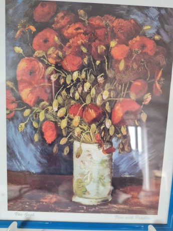 Van Gagh Репродукция картины «Ваза с красными маками» Ван Гог, в синей раме, постер 25см х 20см, Германия 1960-70гг.