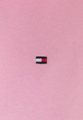 Tommy Hilfiger 1985 MODERN HOODIE Hoodie iconic pink 1985 MODERN HOODIE Толстовка с капюшоном культовый розовый