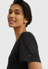 Tommy Hilfiger SLUB V-NECK Basic T-shirt black SLUB V-NECK Базовая футболка черный
