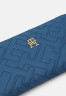 Tommy Hilfiger FLOW LARGE Wallet blue coast FLOW LARGE Кошелек голубое побережье