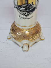 Ваза винтажная на ножках Wilheim, белый фарфор с обильной позолотой и изображением г. Киффхойзер, 10 x 5 см, Германия, 1960-70гг.