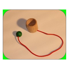 Holzspielzeug Fangbecher Деревянная чашка для ловли игрушек