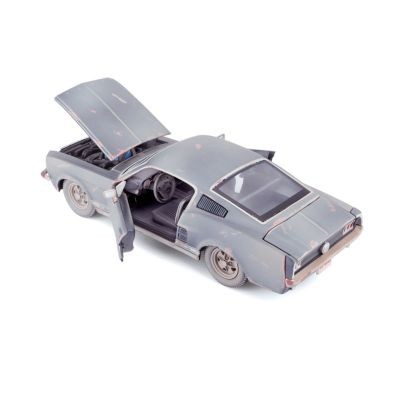 Maisto Modellauto Old Friends Ford Mustang GT 1967 (Massstab 1:24) Модель автомобиля Old Friends Ford Mustang GT 1967 (масштаб 1:24)
