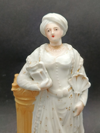 Статуэтка винтажная Im Stil Meissem "Мужчина в арабском костюме", фарфор, 20 х 10 см, Германия, 1960-70гг.