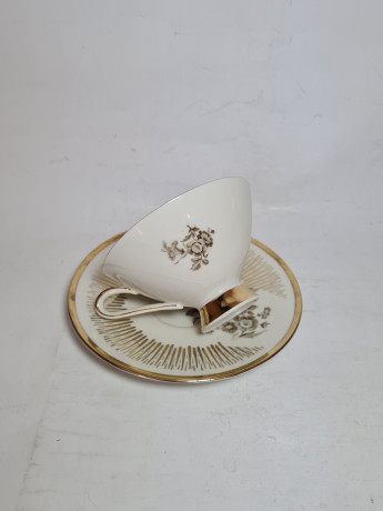 Чайная пара винтажная Winterling Marktleuthen Bavaria с желтым цветком и золотым узором, фарфор, Германия, 1960-1970гг.