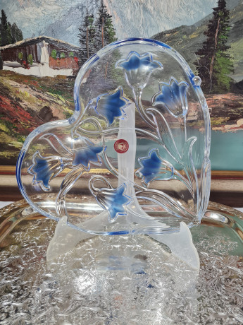 Тарелка сервировочная винтажная Walther Glas в форме сердца и декором из колокольчиков, хрусталь, 24 х 23 см, Германия, 1970-80гг.