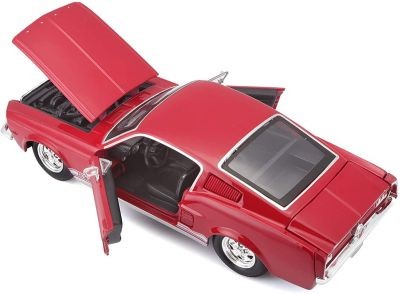 Maisto Modellauto Ford Mustang GT 67 (rot Модель автомобиля Ford Mustang GT 67 (красный
