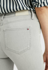 Tommy Hilfiger HARLEM SUPER TH FLEX  Jeans Skinny Fit anna HARLEM SUPER TH FLEX — Джинсы скинни Анна