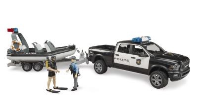 Bruder 02507 RAM 2500 Polizei Pickup mit Licht und Sound Anhanger Boot und 2 Figuren 02507 Полицейский пикап RAM 2500 со световым и звуковым прицепом