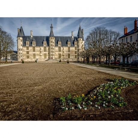 CALVENDO Puzzle CALVENDO Puzzle Palast der Herzoge von Nevers Пазл CALVENDO Puzzle Дворец герцогов Неверских