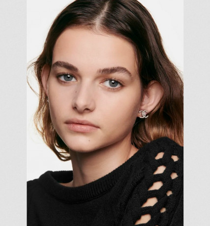 CHANELТональная основа les beiges eau de teint WATER FRESH TINT, Medium Light, 30 ml