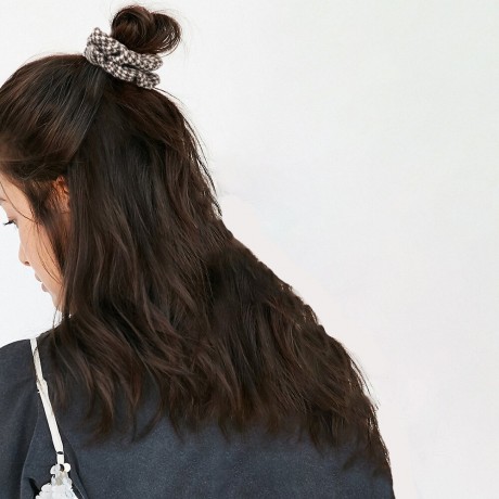 SOHO Pepita Scrunchie Schwarz резинка для волос Пепита