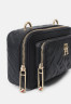 Tommy Hilfiger ICONIC CAMERA BAG  Across body bag space blue ICONIC CAMERA BAG Сумка через плечо космический синий