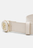 Tommy Hilfiger ROUND CHIC Belt feather white КРУГЛЫЙ ШИК Ремень перо белое