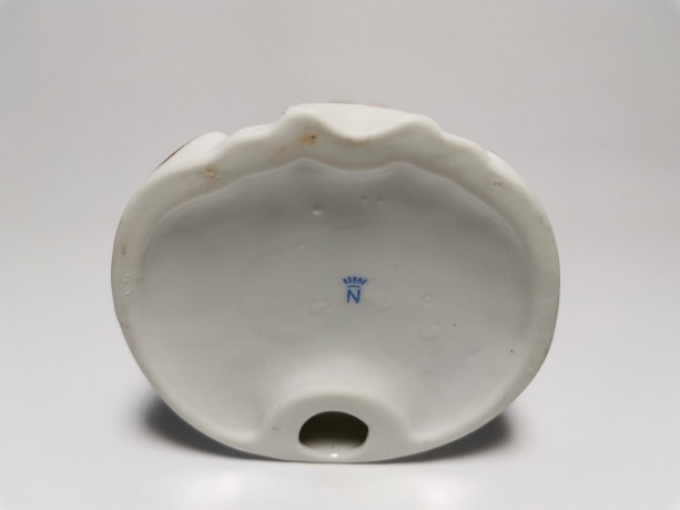 Capodimonte, Каподимонте Коллекционная фарфоровая фигурка Арфа, 15см х 8,5см х 8,5см