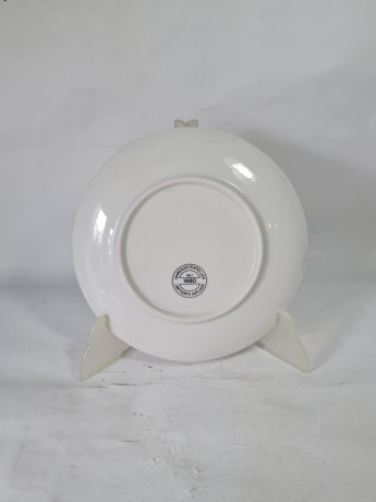 Тарелка декоративная винтажная "Весна", коллекция "Времена года", номерная, №1, ограниченный тираж, фарфор, 19 см, Германия, 1980 г.