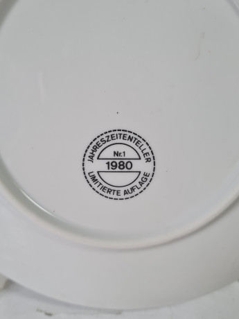 Тарелка декоративная винтажная "Весна", коллекция "Времена года", номерная, №1, ограниченный тираж, фарфор, 19 см, Германия, 1980 г.