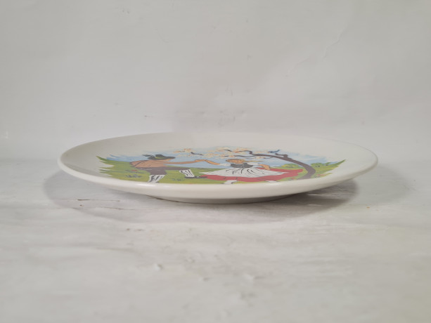 Тарелка декоративная винтажная "Весна", коллекция "Времена года", номерная, №1, ограниченный тираж, фарфор, 19 см, Германия, 1980 г.