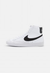 Nike Sportswear BLAZER 77 Sneaker high white/black BLAZER 77 Высокие кроссовки женские белый черный
