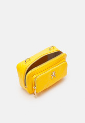 Tommy Hilfiger ICONIC CAMERA BAG Across body bag solstice ICONIC CAMERA BAG Сумка через плечо солнцестояние