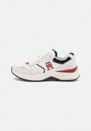 Tommy Hilfiger MODERN PREPPY RUNNER Trainers white MODERN PREPPY RUNNER — Кроссовки белый