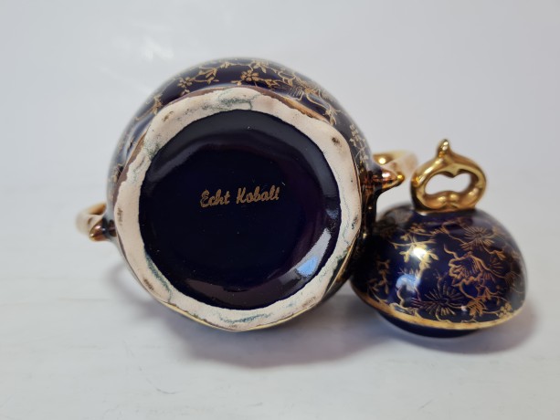 Echt Kobalt Кофейный сервиз кобальтовый "Золото на синем" с 24K позолотой на 6 персон (14 предметов), Германия, 1960-70гг.