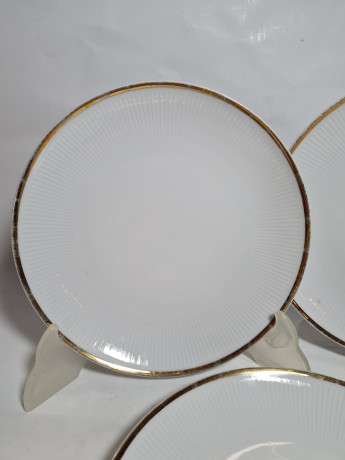 Тарелка винтажная Kahla с золотым ободком, фарфор, 3 шт., 19 см, Германия, 1970-80гг.