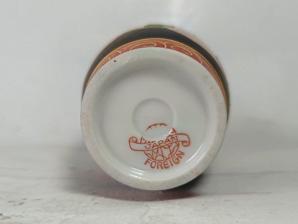 Ваза винтажная Japan Foreign малая в традиционном японском стиле, в оранжево-коричневых тонах, фарфор, 13 см, Япония, 1960-70гг.