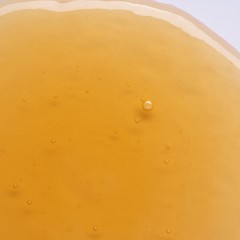 VENICE Vitamin D &amp; Self Tan Booster + Face Pads Set  Витамин D и усилитель автозагара + набор подушечек для лица