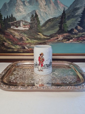 Кружка пивная винтажная Schierling "Охотник с добычей", керамика, 13 см, Германия, 1960-70гг.