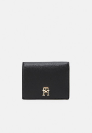 Tommy Hilfiger CASUAL BI FOLD WALLET Wallet black CASUAL BI FOLD WALLET Бумажник черный