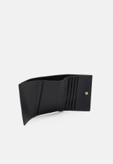 Tommy Hilfiger CASUAL BI FOLD WALLET Wallet black CASUAL BI FOLD WALLET Бумажник черный